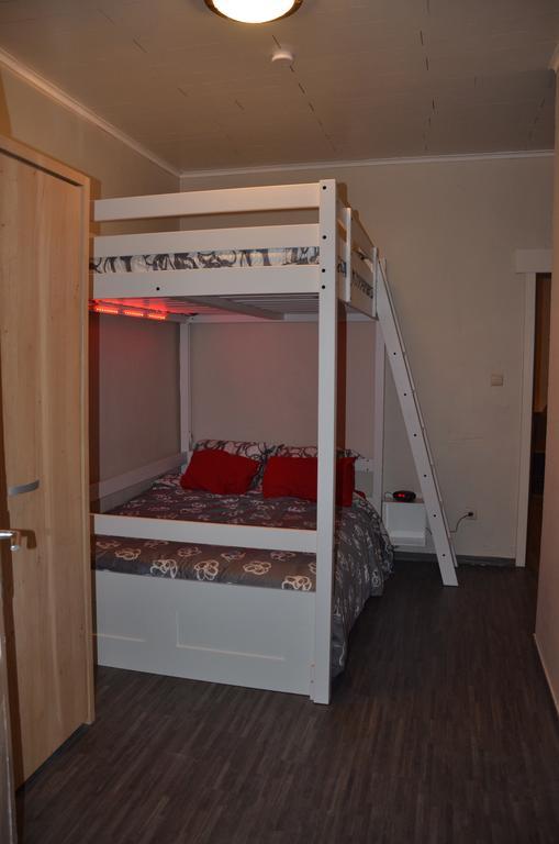 Apartment Sariks Place Brugge Szoba fotó